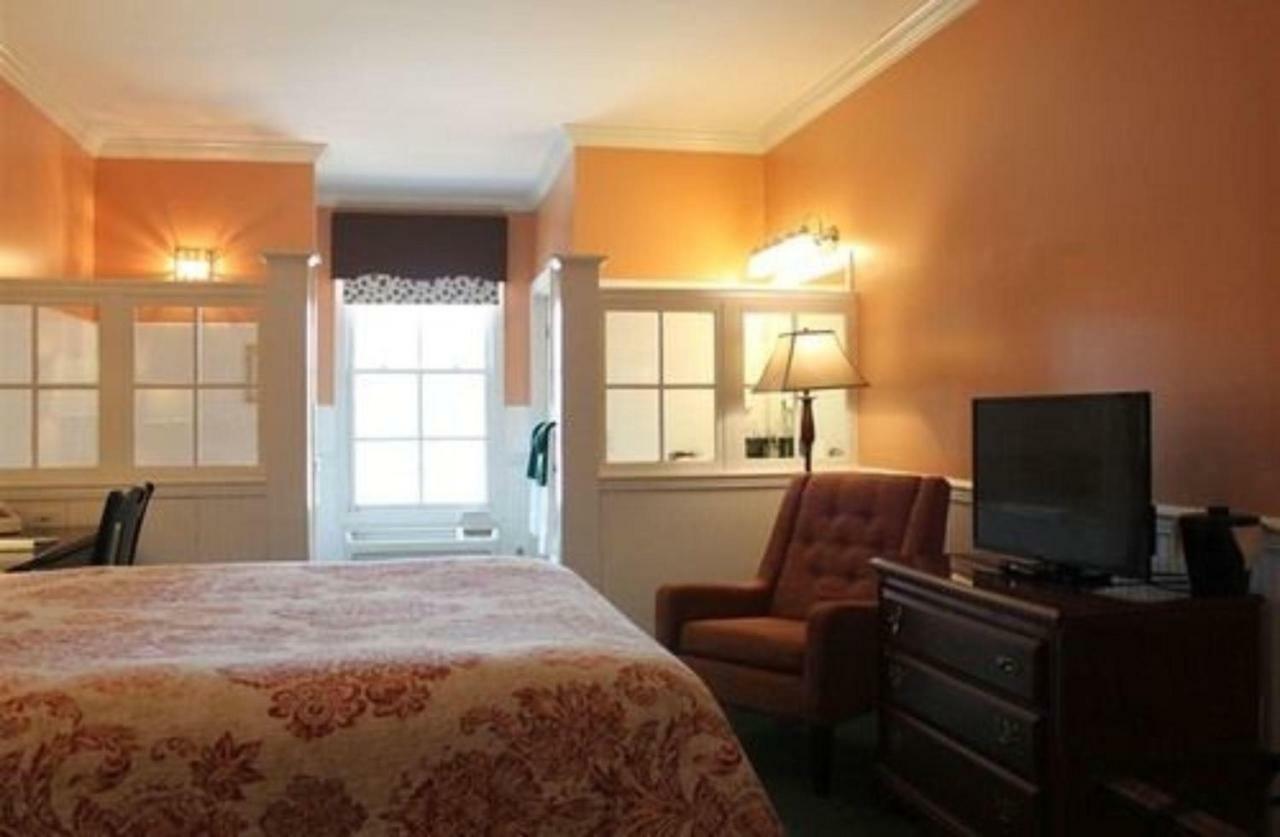 County Clare Inn มิลวอกี ภายนอก รูปภาพ
